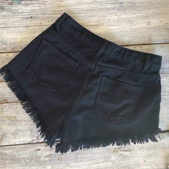 Size small black denim shorts with distressing - Picture 2 of 7